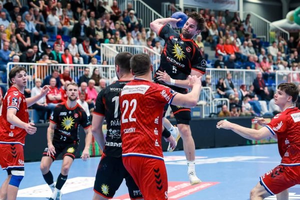 18.10.2024, Handball, Saison 2024/2025, 2. Handball Bundesliga, 7. Spieltag, TuSEM Essen - TuS N-Lübbecke, Lutz Heiny (TuS N-LÜbbecke)


Foto: Tim Rehbein/RHR-FOTO